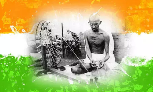 ഗാ​ന്ധി​ജി ര​ക്ത​സാ​ക്ഷി ദി​നാ​ച​ര​ണ​വു​മാ​യി ഗാ​ന്ധി​സ്മൃ​തി