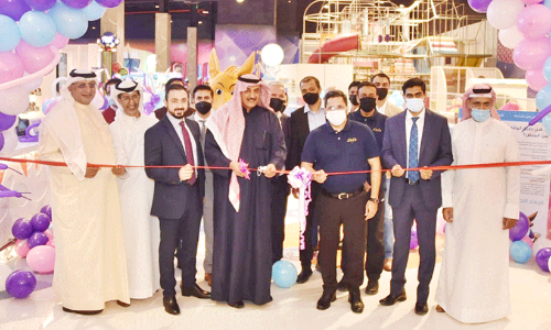 ദാ​നാമാ​ളി​ൽ ഫാ​ബി​ലാ​ൻ​ഡ് കു​ടും​ബ വി​നോ​ദ​കേ​ന്ദ്രം തു​റ​ന്നു