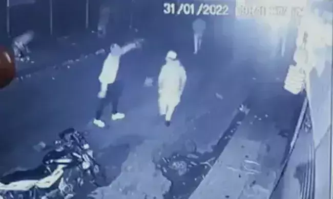 delhi bullet shot cctv image