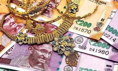 സുഹൃത്തിന് അപകടം പറ്റിയെന്ന് തെറ്റിദ്ധരിപ്പിച്ചു; കല്യാണപിറ്റേന്ന് വധുവിന്‍റെ സ്വര്‍ണവും പണവുമായി മുങ്ങി; യുവാവ് അറസ്റ്റിൽ