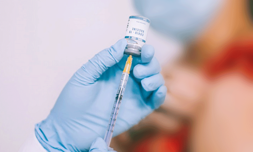 ബൂസ്റ്റർ ഡോസെടുക്കാത്തവർക്ക് നിയന്ത്രണങ്ങൾ പ്രാബല്യത്തിൽ ബൂസ്റ്റർ ഡോസെടുക്കാത്തവർക്ക് നിയന്ത്രണങ്ങൾ പ്രാബല്യത്തിൽ