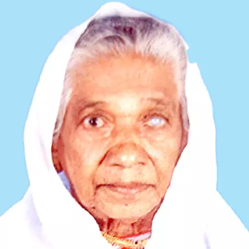 സാ​റാ ഉ​മ്മ