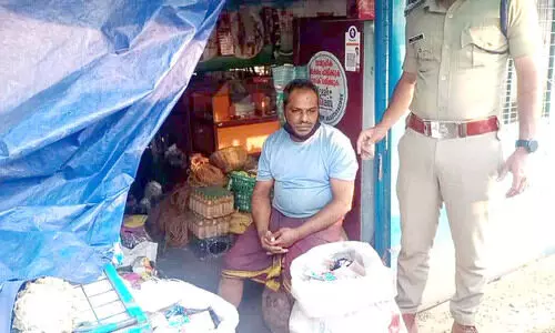 പാൻമസാല ശേഖരം പിടികൂടി