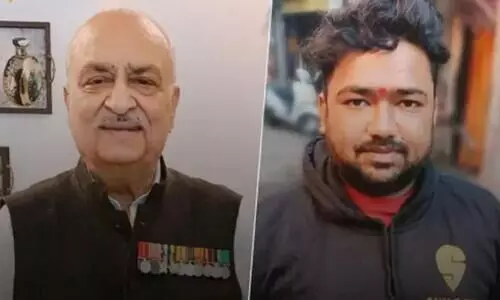 Guardian angel Swiggy delivery driver helps save elderly man’s life