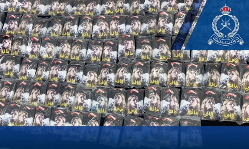 100 കിലോ ഹാഷിഷുമായി രണ്ട് വിദേശികള് പിടിയിൽ 100 കിലോ ഹാഷിഷുമായി രണ്ട് വിദേശികള് പിടിയിൽ