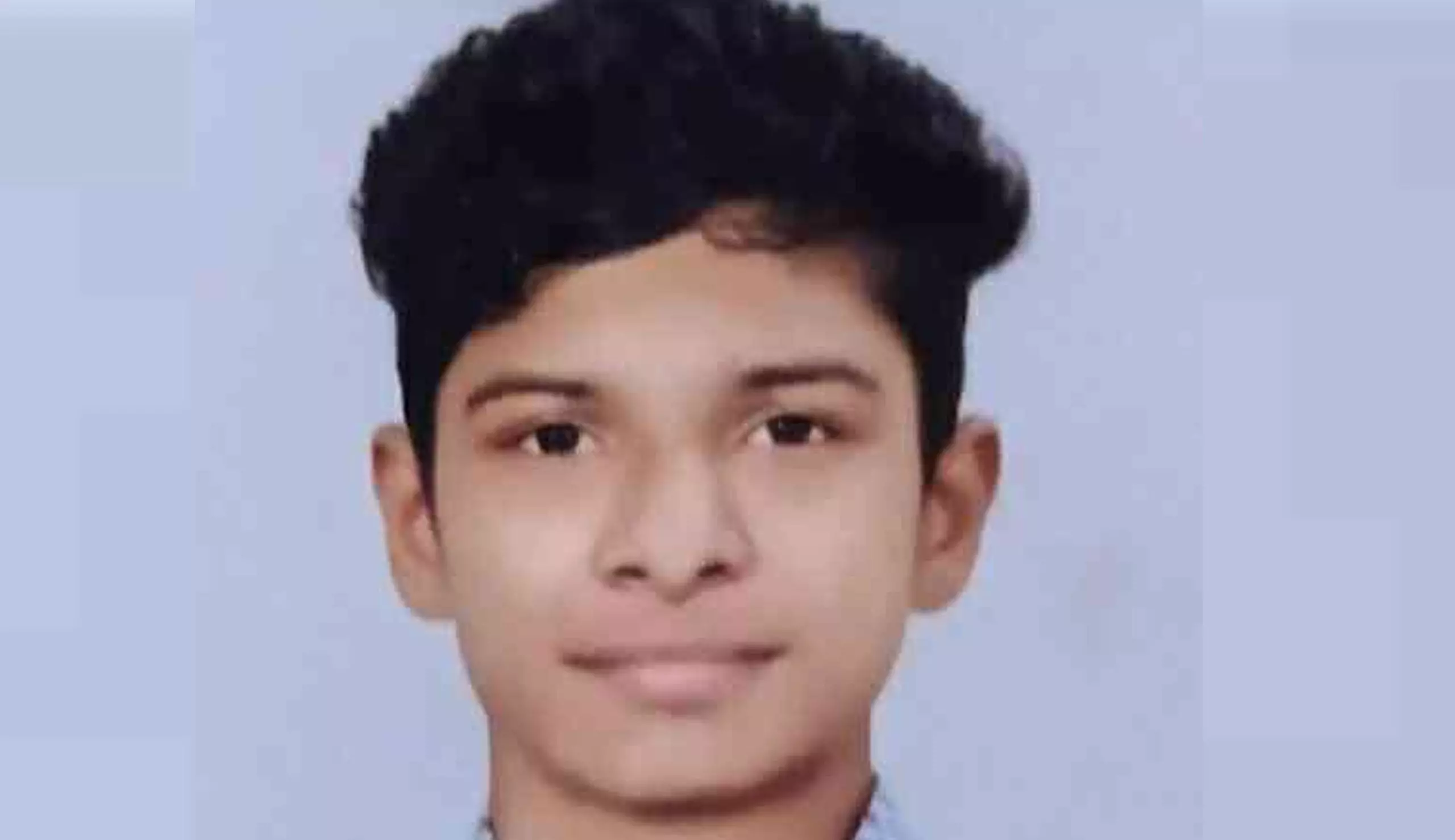 പ്ലസ് വണ്‍ വിദ്യാര്‍ഥി കുളത്തില്‍ മുങ്ങിമരിച്ചു