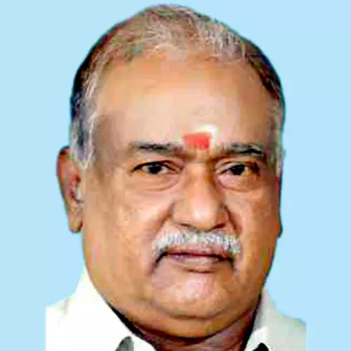 വേ​ണു​ഗോ​പാ​ൽ