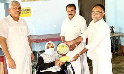 കെ.വി. റാബിയക്ക്​ കെ.എം.സി.സി ആദരം