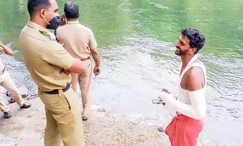 ഒഴുകിയ മൃതദേഹം ഷിഹാബുദ്ദീൻ കരക്കെത്തിച്ചത് പ്ലാ​സ്റ്റ​റി​ട്ട കൈ​യു​മാ​യി