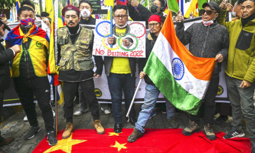 പ്ര​തി​​ഷേ​ധ​ച്ചൂ​ടി​ൽ ശീ​ത​കാ​ല ഒ​ളി​മ്പി​ക്സി​ന് തു​ട​ക്കം