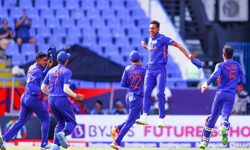 ഇന്ത്യക്ക് കൗമാര കിരീടം ഇന്ത്യക്ക് കൗമാര കിരീടം