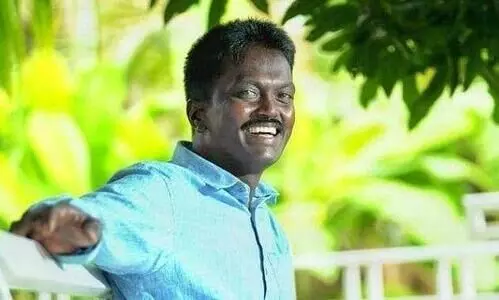 എഴുന്നേറ്റിരുന്നു, മുറിക്കകത്ത് നടന്ന് വാവ സുരേഷ്; ആരോഗ്യനില കൂടുതൽ മെച്ചപ്പെട്ടു എഴുന്നേറ്റിരുന്നു, മുറിക്കകത്ത് നടന്ന് വാവ സുരേഷ്; ആരോഗ്യനില കൂടുതൽ മെച്ചപ്പെട്ടു