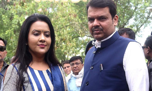 മുംബൈയിൽ മൂന്ന് ശതമാനം വിവാഹമോചനങ്ങൾ നടക്കുന്നത് ഗതാഗതകുരുക്ക് കാരണമാണെന്ന് അമൃത ഫഡ്‌നാവിസ്