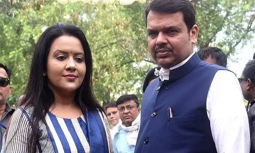 മുംബൈയിൽ മൂന്ന് ശതമാനം വിവാഹമോചനങ്ങൾ നടക്കുന്നത് ഗതാഗതകുരുക്ക് കാരണമാണെന്ന് അമൃത ഫഡ്‌നാവിസ്