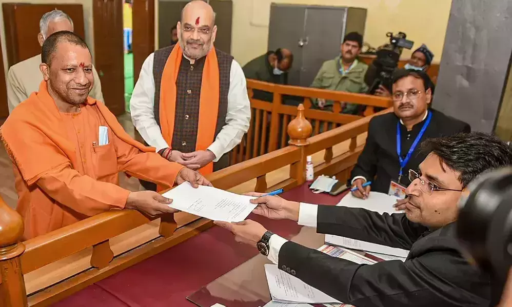 1.54 കോടി രൂപയുടെ ആസ്തി, ലക്ഷം വിലമതിക്കുന്ന തോക്കുകൾ, സ്വർണ രുദ്രാക്ഷം; യോഗിയുടെ സ്വത്തുക്കൾ അറിയാം