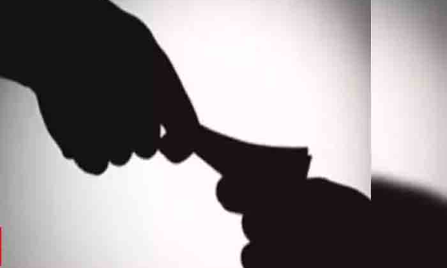 കാ​ലി​ക്ക​റ്റിൽ സേവനത്തിന് കോഴ: മാതൃകാപരമായ നടപടി സ്വീകരിക്കും