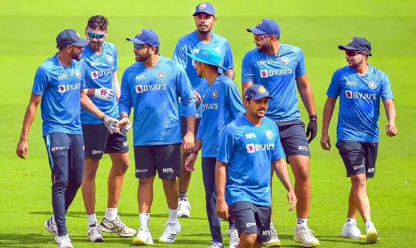 രോഹിതിന്റെ ഇന്ത്യ ഇന്നിറങ്ങുന്നു രോഹിതിന്റെ ഇന്ത്യ ഇന്നിറങ്ങുന്നു