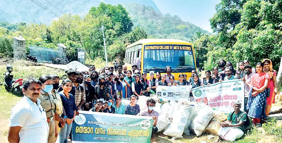 Collected from seetharkundu One ton plastic