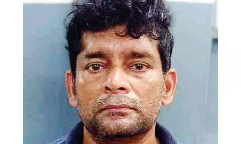 കുളിമുറിയില് ചാരായം വാറ്റിയ ആള് അറസ്റ്റില് കുളിമുറിയില് ചാരായം വാറ്റിയ ആള് അറസ്റ്റില്