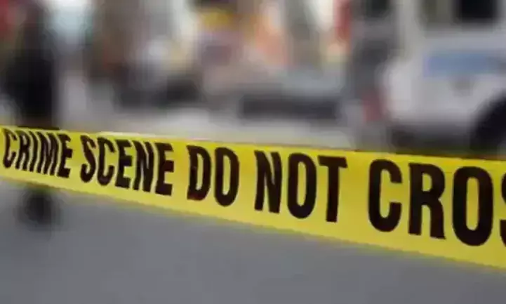 വീട്ടുജോലികൾ ചെയ്തില്ല: പെൺകുട്ടിയെ പൊള്ളലേൽപ്പിച്ചു വീട്ടുജോലികൾ ചെയ്തില്ല: പെൺകുട്ടിയെ പൊള്ളലേൽപ്പിച്ചു