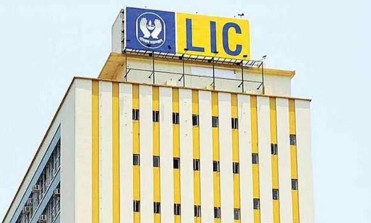 ആറ് സ്വതന്ത്ര ഡയറക്ടർമാരെ നിയമിച്ച് എൽ.ഐ.സി; ഐ.പി.ഒ മാർച്ചിൽ തന്നെ ആറ് സ്വതന്ത്ര ഡയറക്ടർമാരെ നിയമിച്ച് എൽ.ഐ.സി; ഐ.പി.ഒ മാർച്ചിൽ തന്നെ