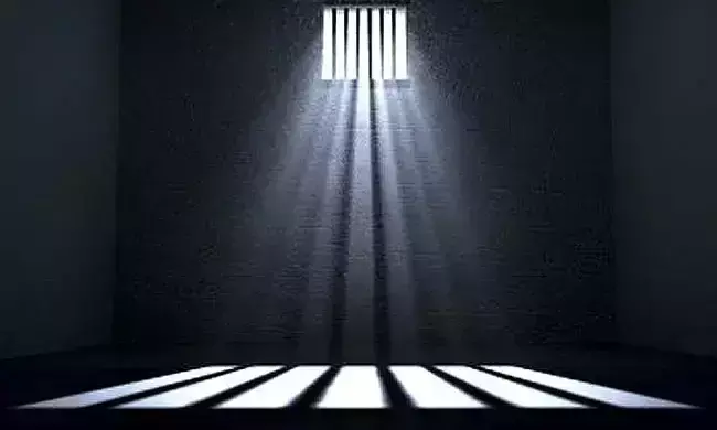 പ്ര​കൃ​തി​വി​രു​ദ്ധ പീ​ഡ​ന കേ​സി​ൽ പ്ര​തി​ക്ക് 26 വ​ർ​ഷം ക​ഠി​ന ത​ട​വ്