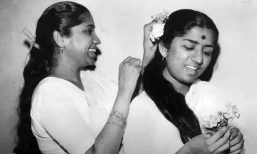 asha bhosle and lata mangeshkar