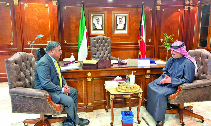 അംബാസഡർ സാമൂഹികക്ഷേമ മന്ത്രിയുമായി ചർച്ച നടത്തി അംബാസഡർ സാമൂഹികക്ഷേമ മന്ത്രിയുമായി ചർച്ച നടത്തി