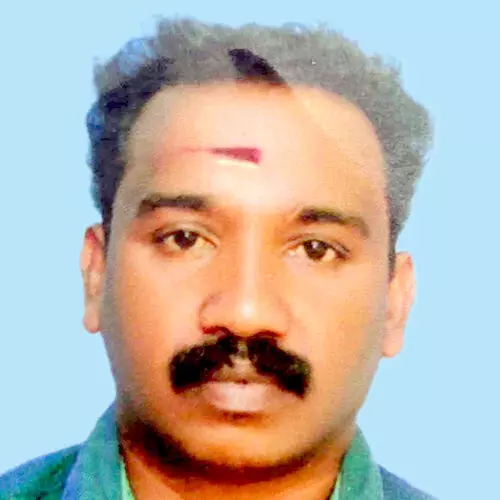 തൂ​ങ്ങി മ​രി​ച്ച നി​ല​യി​ൽ