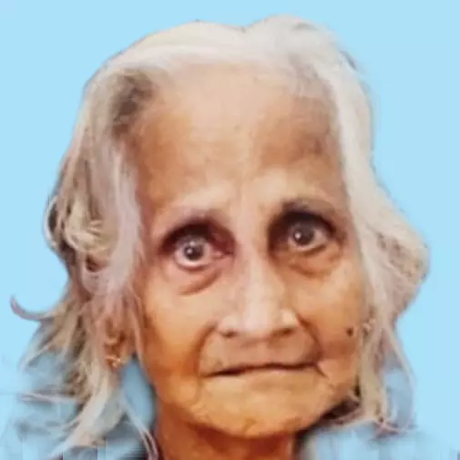 മാ​ധ​വി അ​മ്മ