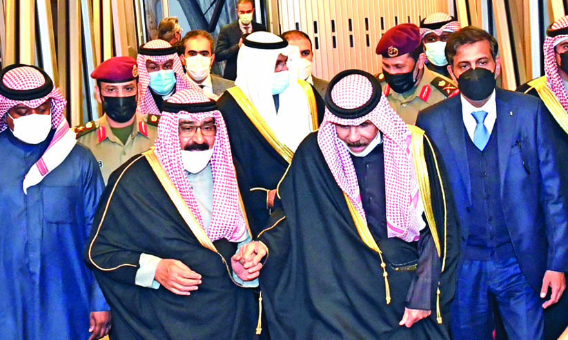 സ്വകാര്യ സന്ദർശനം കഴിഞ്ഞ് അമീർ തിരിച്ചെത്തി സ്വകാര്യ സന്ദർശനം കഴിഞ്ഞ് അമീർ തിരിച്ചെത്തി