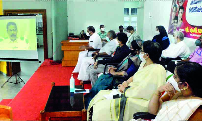 ജില്ലയിൽ സൗജന്യ വൃക്കമാറ്റിവെക്കൽ പദ്ധതി തുടങ്ങി ജില്ലയിൽ സൗജന്യ വൃക്കമാറ്റിവെക്കൽ പദ്ധതി തുടങ്ങി