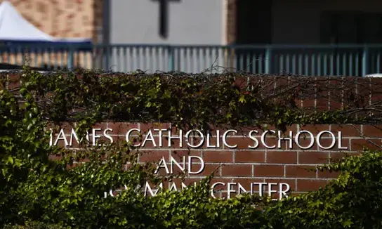 80 കാരിയായ കന്യാസ്ത്രീ സ്കൂളിൽ നിന്ന് കവർന്നത് 8.35 ലക്ഷം ഡോളർ; പണം തുലച്ച വഴിയറിഞ്ഞ് ഞെട്ടി കോടതി 80 കാരിയായ കന്യാസ്ത്രീ സ്കൂളിൽ നിന്ന് കവർന്നത് 8.35 ലക്ഷം ഡോളർ; പണം തുലച്ച വഴിയറിഞ്ഞ് ഞെട്ടി കോടതി