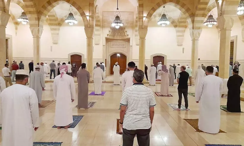 ജുമുഅ പുനരാരംഭിക്കുമെന്ന പ്രതീക്ഷയിൽ വിശ്വാസികൾ