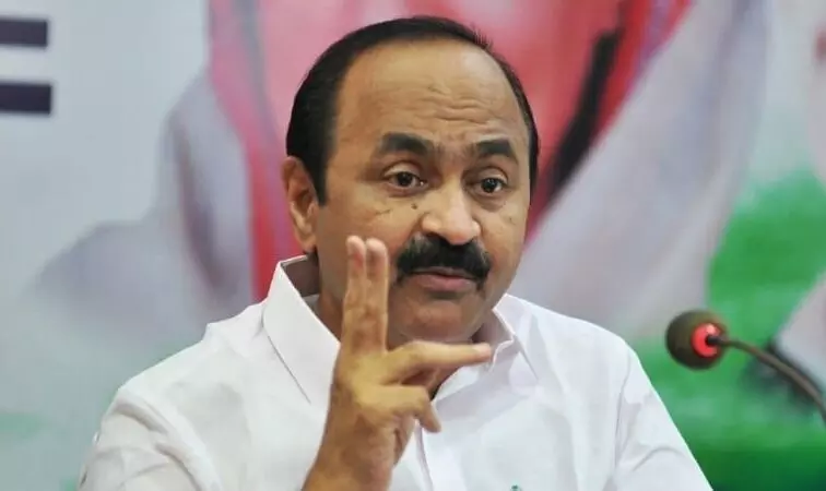 ശിവശങ്കറിനെ മുഖ്യമന്ത്രിക്ക്​ ഭയം; നൂറുദിന കര്‍മ്മ പരിപാടി പി.ആര്‍ തട്ടിപ്പെന്ന്​ വി.ഡി സതീശൻ