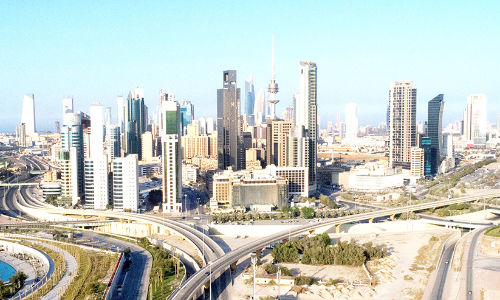 തൊ​ഴി​ൽ വി​പ​ണി​യി​ൽ ഈ​ജി​പ്​​തു​കാ​ർ ഇ​ന്ത്യ​ക്കാ​രെ മ​റി​ക​ട​ന്നു