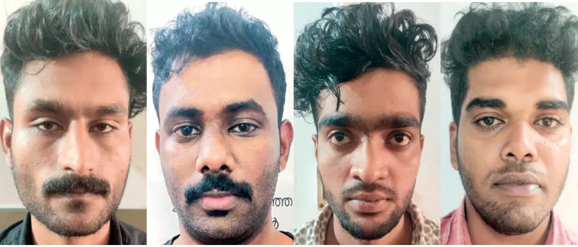 Robbery gang nabbed in Karipur