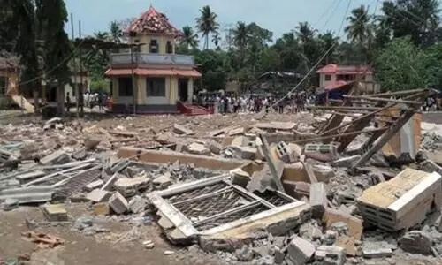 പുറ്റിങ്ങൽ വെടിക്കെട്ട് ദുരന്തം: വിചാരണ പത്തിലേക്ക് മാറ്റി