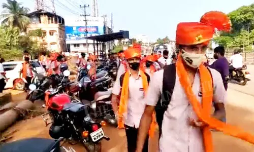 ഹിജാബ് വിലക്ക്: കല്ലും കത്തിയും നൽകി വിദ്യാർഥികളെ ബി.ജെ.പി സർക്കാർ പോരടിപ്പിക്കുന്നു -രൺദീപ് സിങ് സുർജേവാല