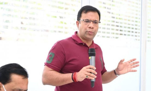 കരുതലോടെ കരുക്കൾ നീക്കി ഭാവി മുഖ്യമന്ത്രി