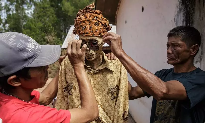 The Dead Live With Their Loved Ones On This Indonesian Island