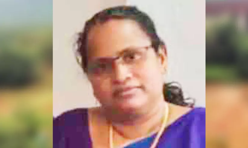 രേഖകളിൽ അപാകത: സി.ഡി.എസ് തെരഞ്ഞെടുപ്പ് അസാധുവാക്കി; നഗരസഭ സി.ഡി.എസ് ചെയർപേഴ്സൻ രാജിവെച്ചു രേഖകളിൽ അപാകത: സി.ഡി.എസ് തെരഞ്ഞെടുപ്പ് അസാധുവാക്കി; നഗരസഭ സി.ഡി.എസ് ചെയർപേഴ്സൻ രാജിവെച്ചു