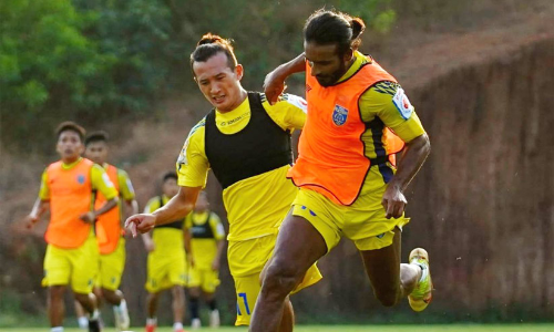 ഒന്നാം സ്ഥാനം തിരിച്ചുപിടിക്കാൻ ​മഞ്ഞപ്പട ഇന്ന് ജാംഷഡ്പുരിനെതിരെ