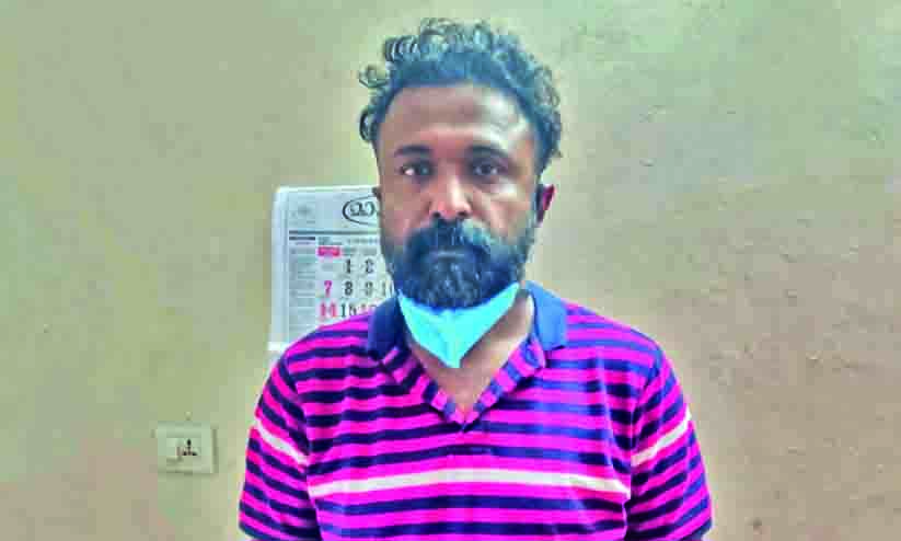 കഞ്ചാവ് മൊത്ത വിതരണക്കാരൻ ആന്ധ്രയിൽ അറസ്റ്റിൽ കഞ്ചാവ് മൊത്ത വിതരണക്കാരൻ ആന്ധ്രയിൽ അറസ്റ്റിൽ