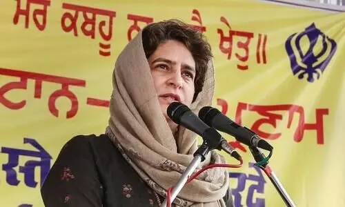 അ​അ്സം ഖാ​ന്റെ മ​ണ്ണി​ൽ പ്രി​യ​ങ്ക​യു​ടെ പ​ട​യോ​ട്ടം