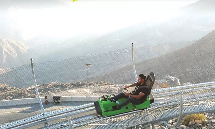 സ്ലെ​ഡ​ര്‍ റൈ​ഡ്: ജ​ബ​ല്‍ ജെ​യ്സി​ല്‍ പു​തി​യ ആ​ക​ര്‍ഷ​ണം