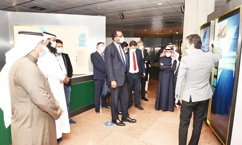 ബ്രിട്ടീഷ് വ്യവസായ മന്ത്രി ജുബൈൽ വ്യവസായ നഗരം സന്ദർശിച്ചു ബ്രിട്ടീഷ് വ്യവസായ മന്ത്രി ജുബൈൽ വ്യവസായ നഗരം സന്ദർശിച്ചു