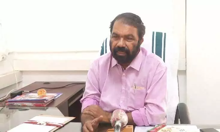 സ്കൂളുകൾ തിങ്കളാഴ്ച തുറക്കും; ആദ്യ ആഴ്ച ക്ലാസുകൾ ഉച്ചവരെ