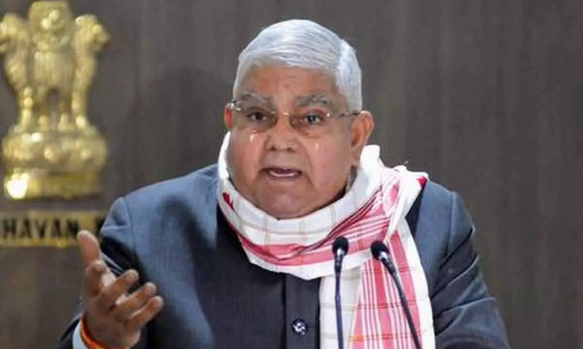 പശ്ചിമബംഗാൾ നിയമസഭ നിർത്തിവെച്ച് ഗവർണർ; നടപടി സർക്കാർ നിർദേശപ്രകാരം പശ്ചിമബംഗാൾ നിയമസഭ നിർത്തിവെച്ച് ഗവർണർ; നടപടി സർക്കാർ നിർദേശപ്രകാരം