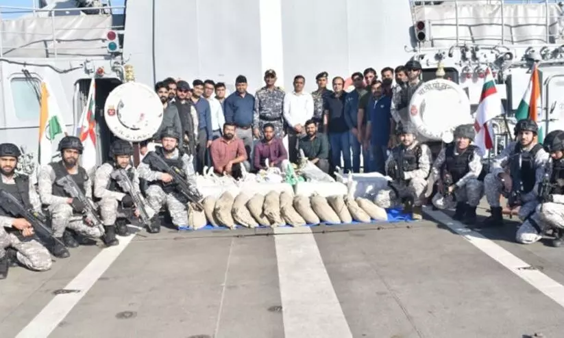 ഗുജറാത്ത്​ തീരത്ത്​ 2,000 കോടിയുടെ മയക്കുമരുന്ന്​ വേട്ട